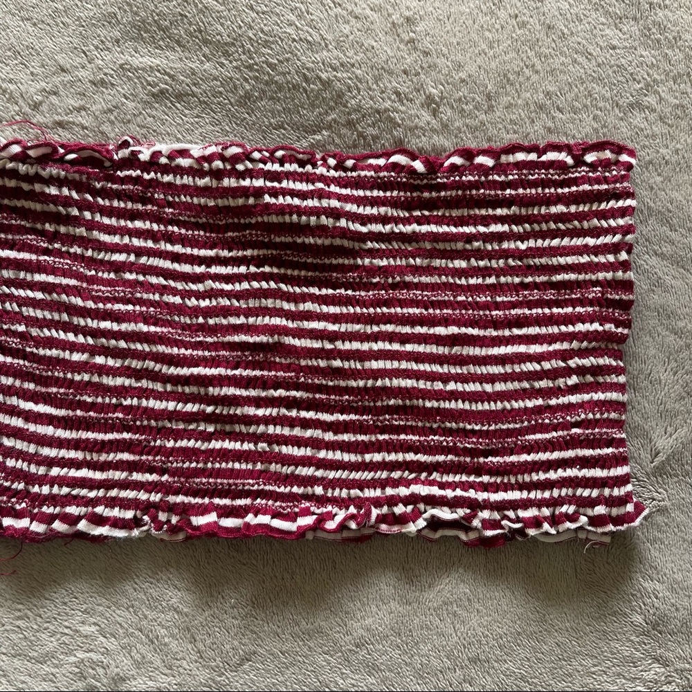 Bandeau Ruched Crop Top - Picture 4 of 15